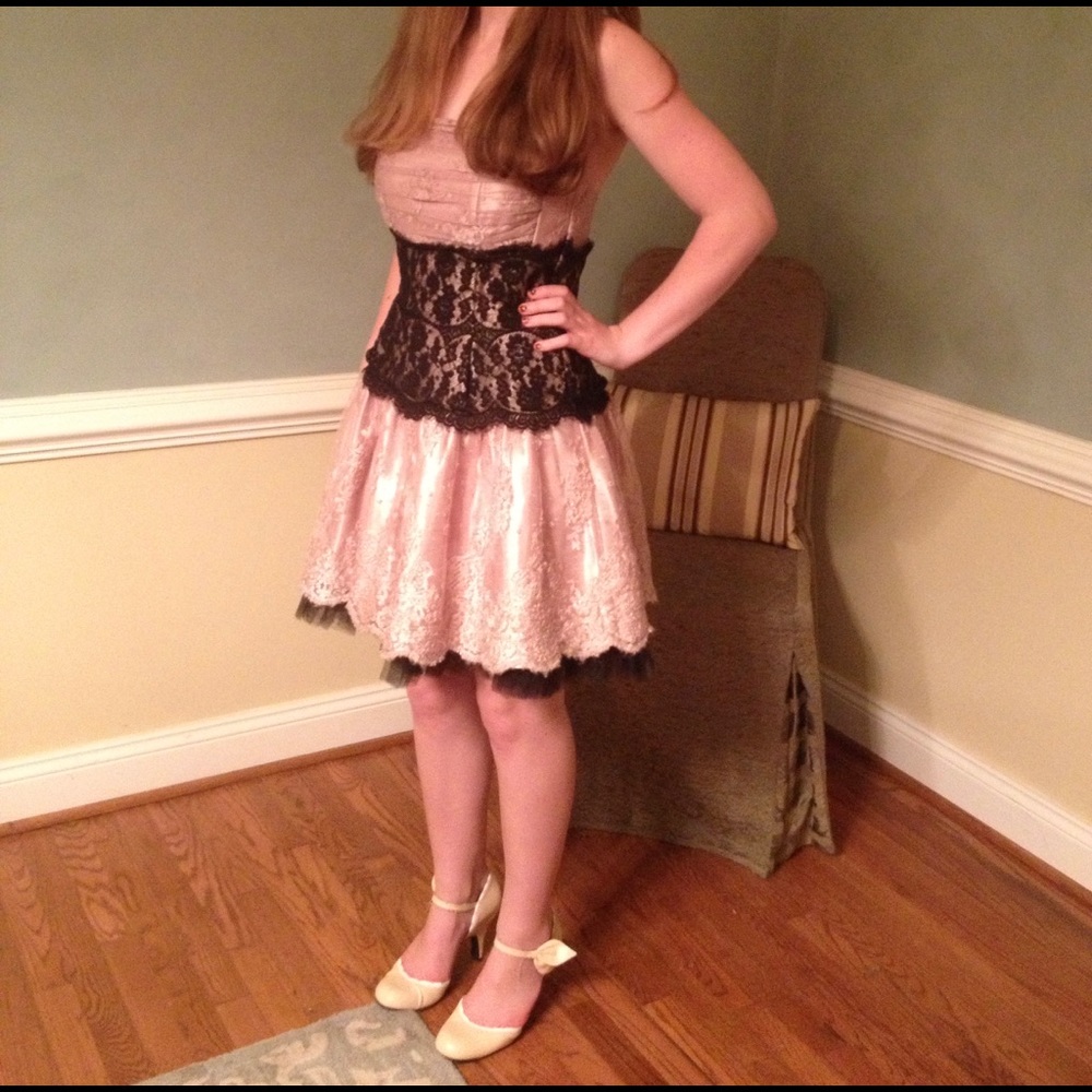 Homecoming Lace dress Size 10 Vintage Look